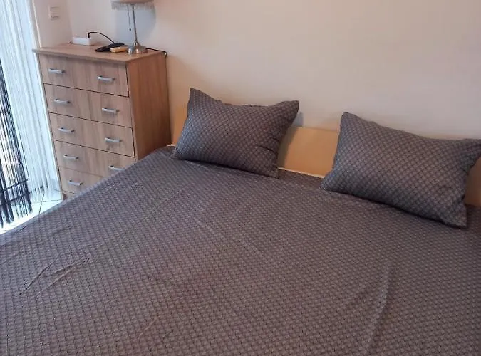 Ap ,nini' Apartman